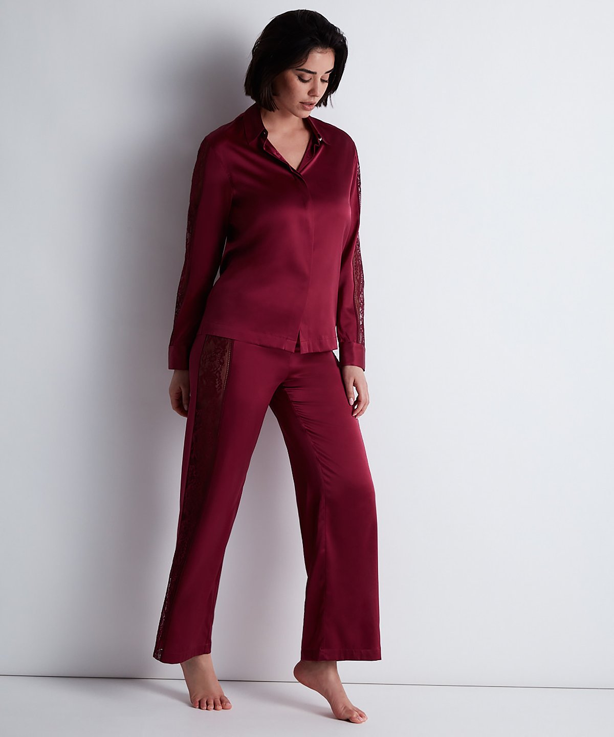 Midnight Whisper Pantalon Crimson Red