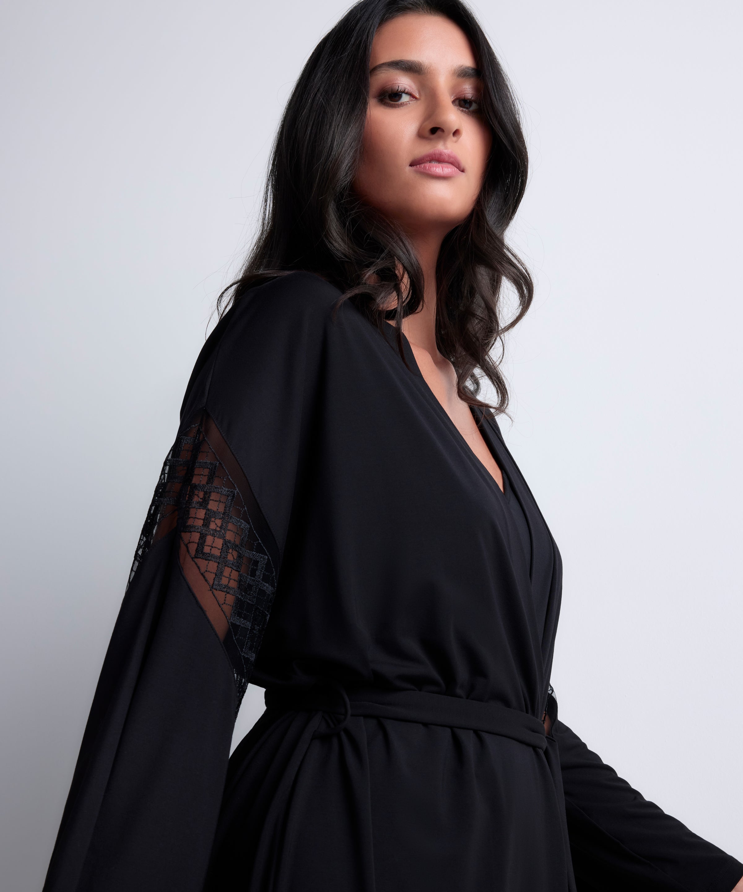 Sweet Obsession Kimono Black